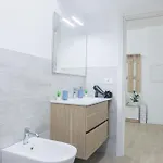 Tao's House Vicino Metropolitana - 2 - Ac - Wi Fi Veloce ジェノヴァ